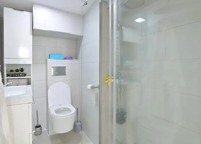 D&d Asmita * بوخارست