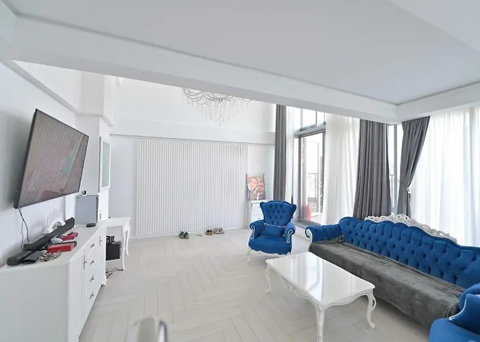 D&d Asmita Apartment